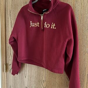 Nike Crop Sweatshirt